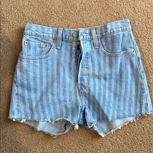Levi’s denim shorts
